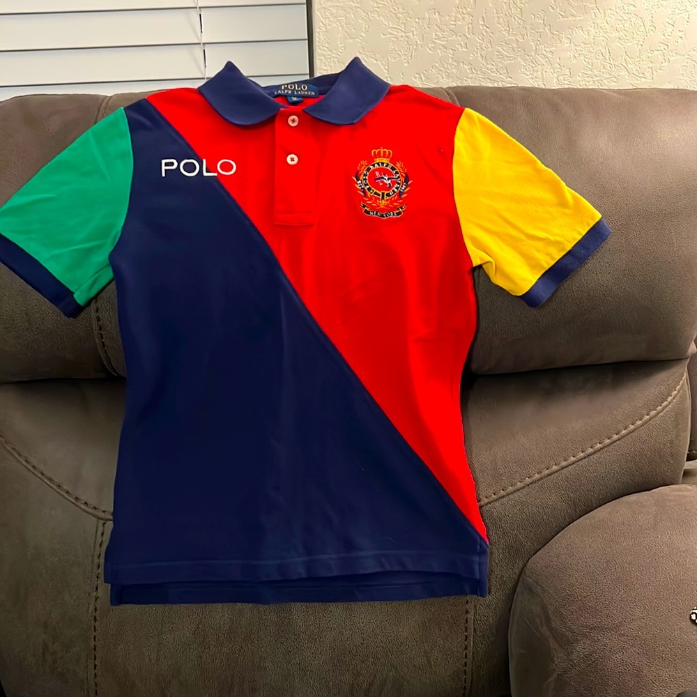 Ralph Lauren polo boys size 8 , very gently worn , washed w/care ,soft to touch